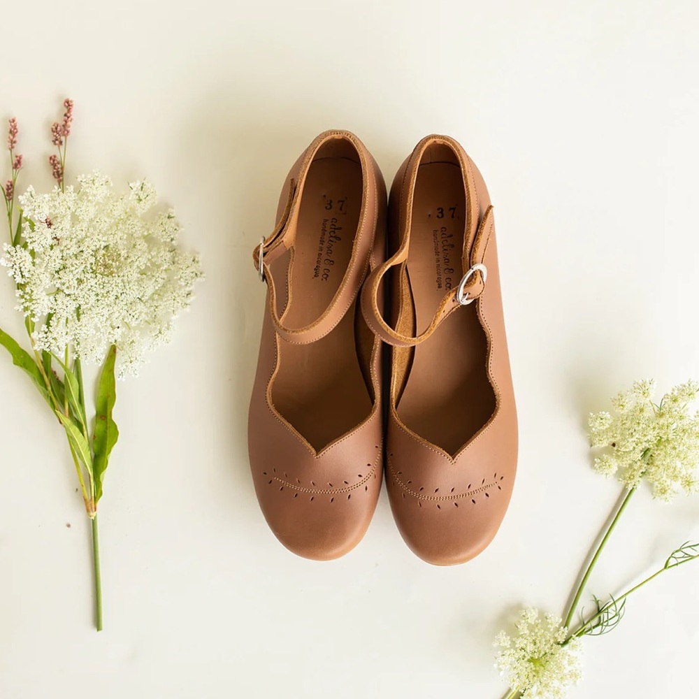 Adelisa & Co women’s Mary Jane Cosechas